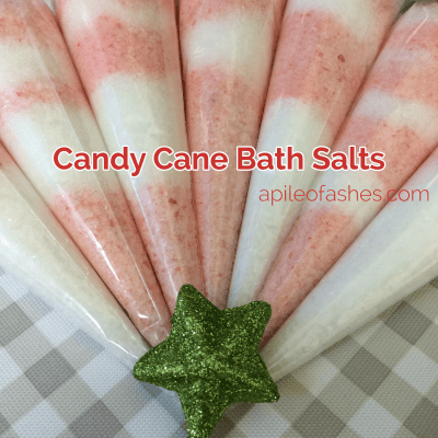Candy Cane Bath Salts | apileofashes.com