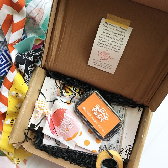 I Am Strong Illustrated Faith Devotional Kit 